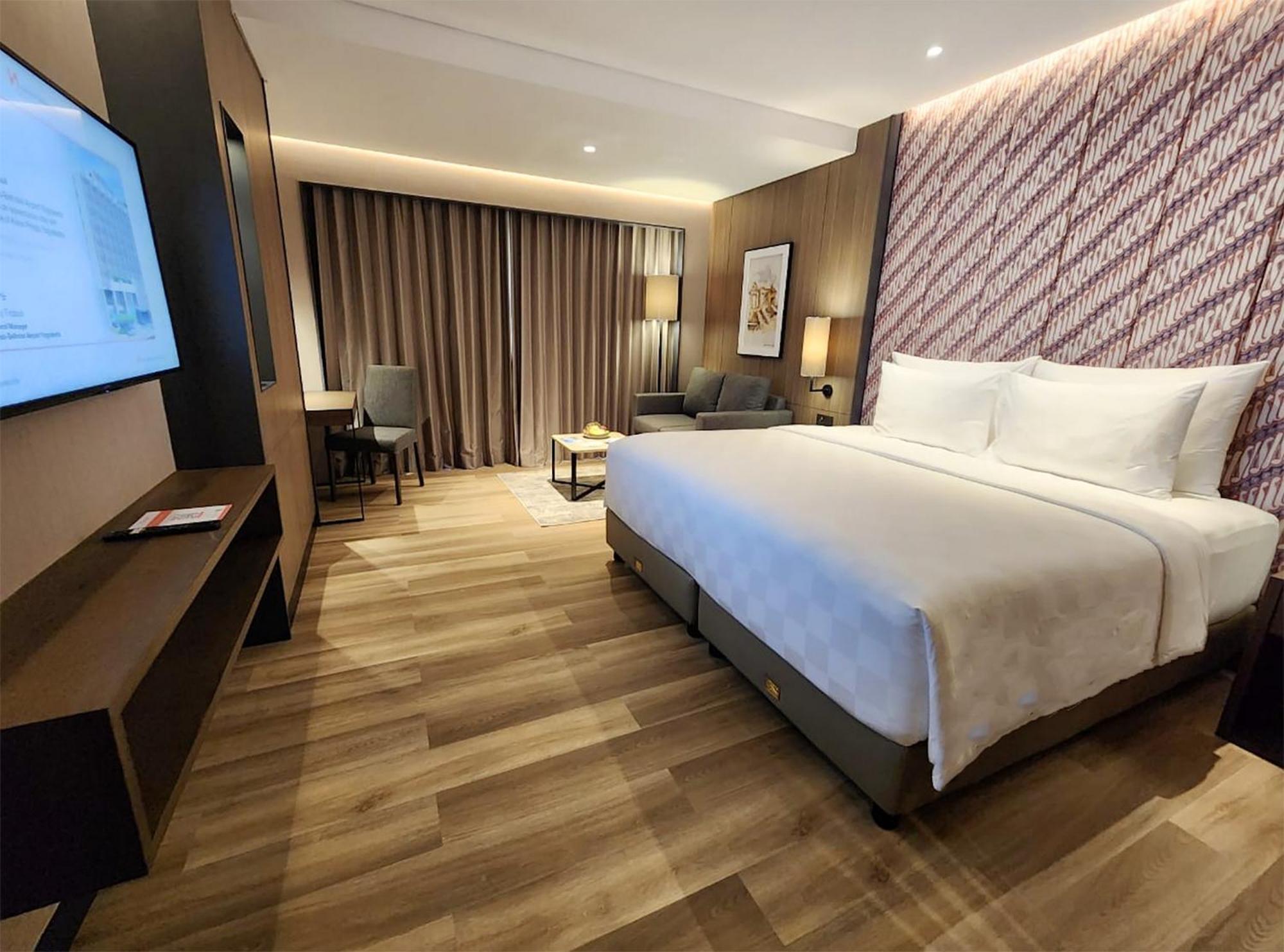 Swiss-Belhotel Airport Yogyakarta Bagian luar foto