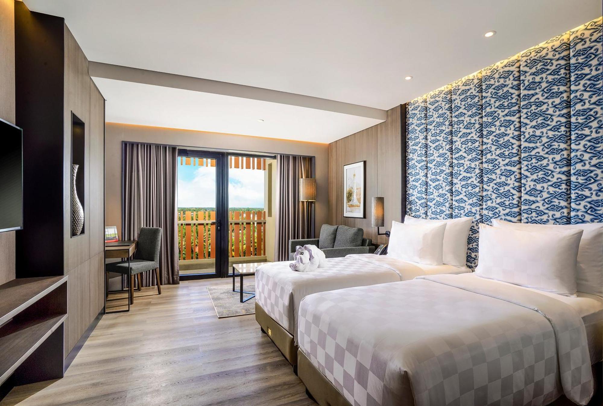 Swiss-Belhotel Airport Yogyakarta Bagian luar foto