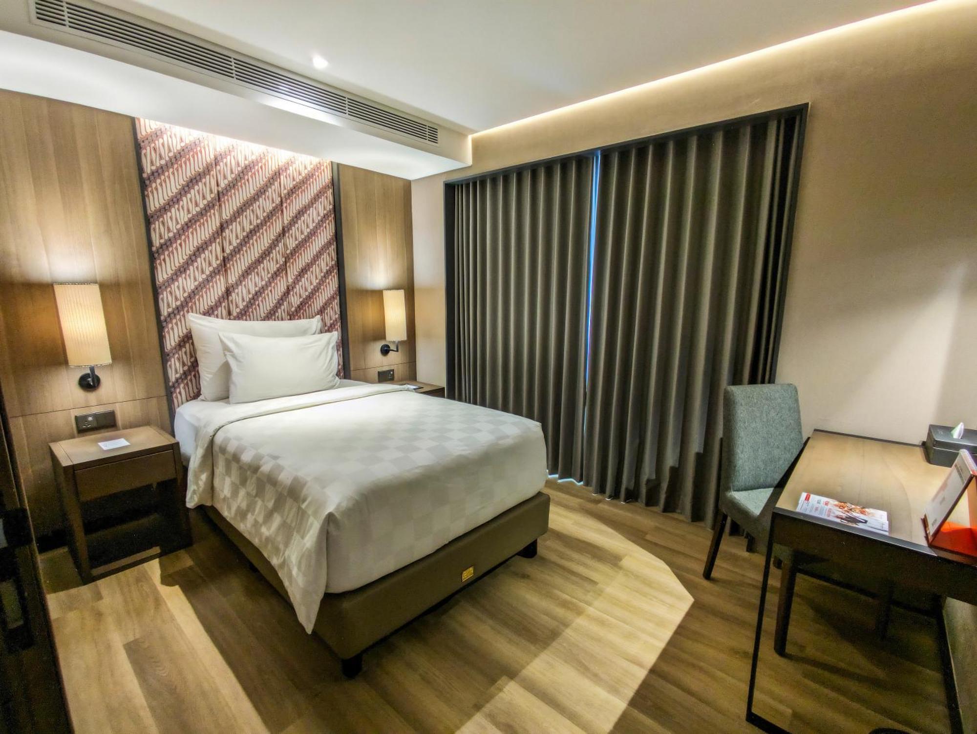 Swiss-Belhotel Airport Yogyakarta Bagian luar foto