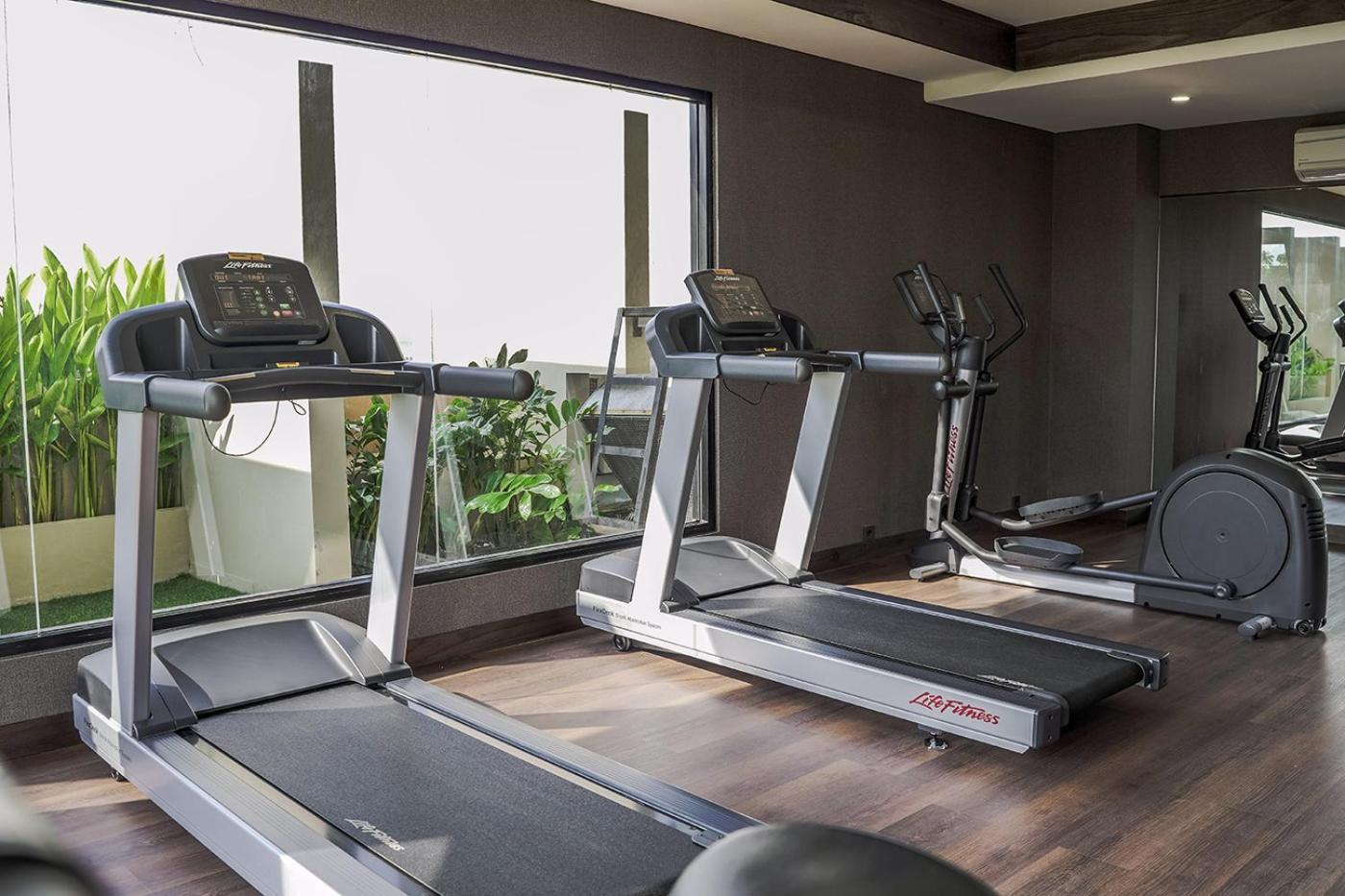 Swiss-Belhotel Airport Yogyakarta Bagian luar foto